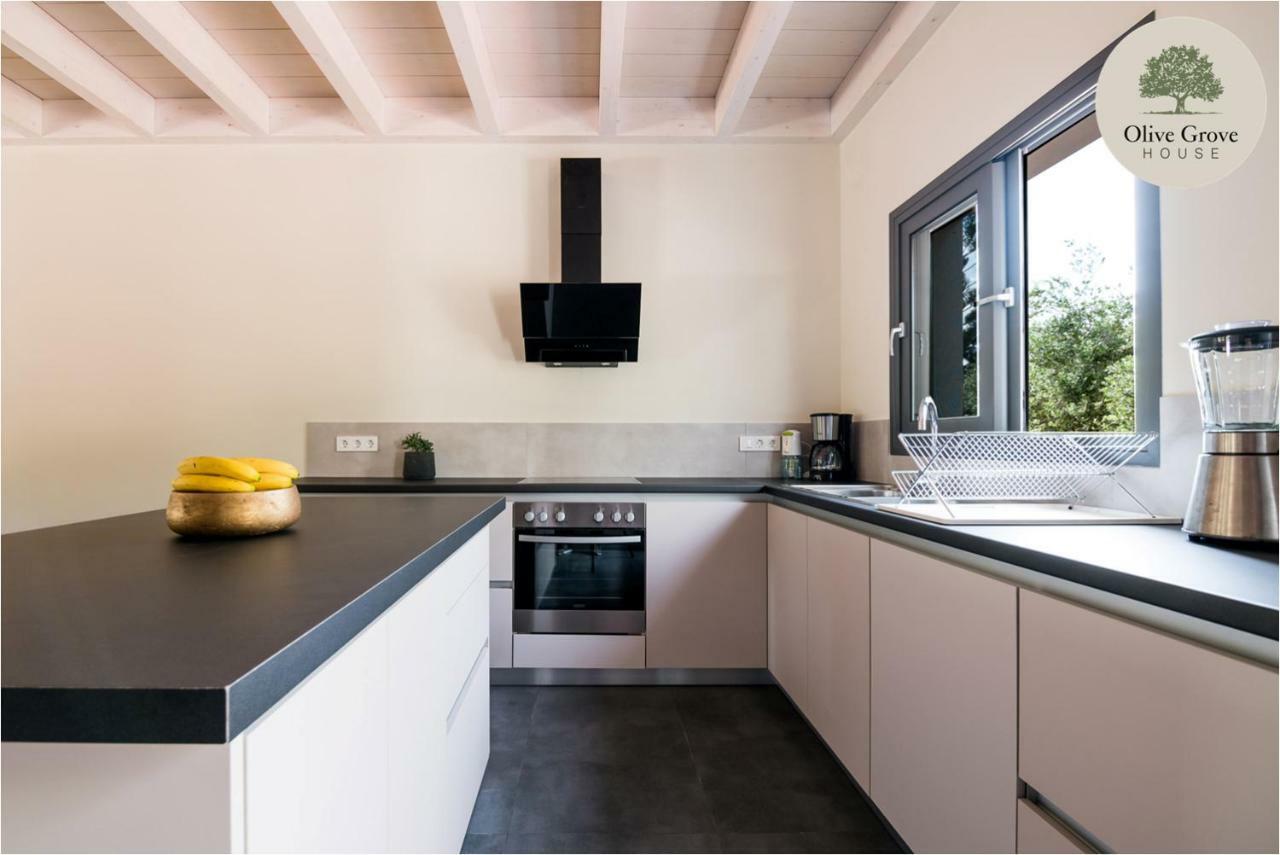 아르고스톨리온 Olive Grove House 빌라 외부 사진
